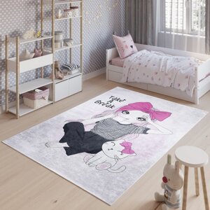 Gyermek szőnyeg egy lány szobájába egy hölgy kávéval Szélesség: 80 cm | Hossz: 150 cm