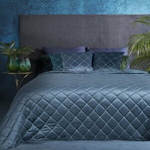 Steppelt bársony ágytakaró kék színben Szélesség: 220 cm Hossz: 240cm