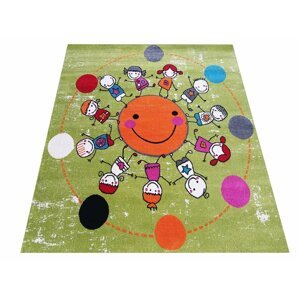 Modern szőnyeg zöld színben a gyerekszobába, gyönyörű nap- és gyermekmotívummal Szélesség: 400 cm | Hossz: 400 cm