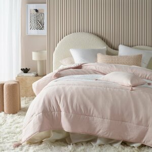Rózsaszín ágytakaró Noemi bojtokkal 220 x 240 cm